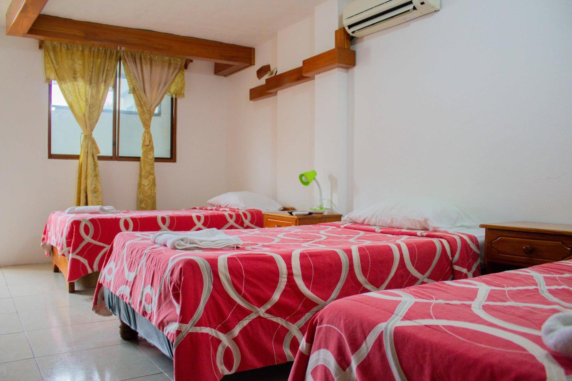 Galapagos Verde Azul Puerto Ayora  Chambre photo
